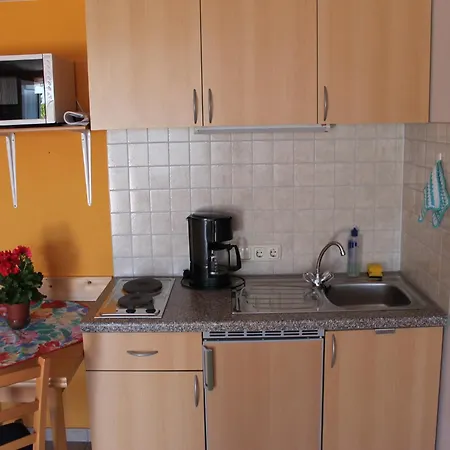 דירה Comfortable Near Seabeach In רריק