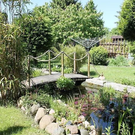 Comfortable Near Seabeach In רריק