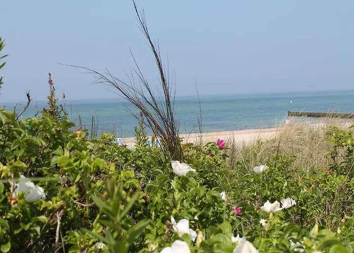 Comfortable Near Seabeach In רריק