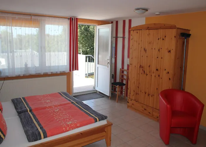 Comfortable Near Seabeach In דירה *