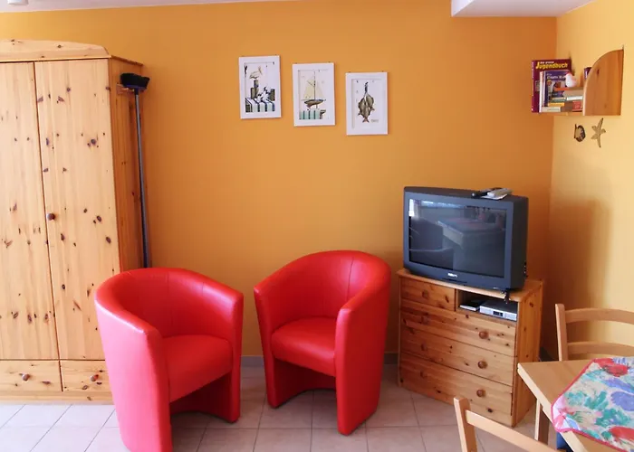 Comfortable Near Seabeach In *